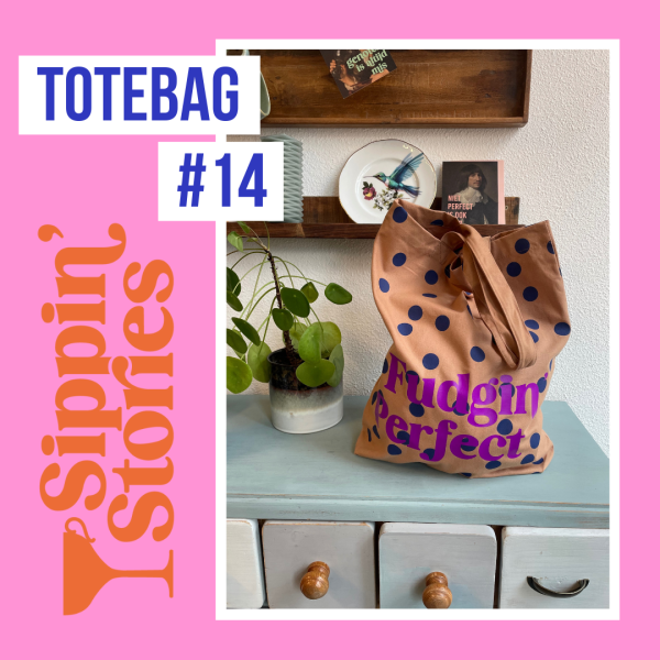 Sippin' Stories Totebag #14 Polka Dot Clay - Afbeelding 3